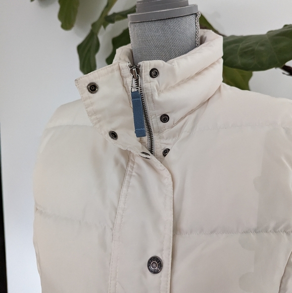 Roots Cream Puffer Vest with Turquoise Detail - Picture 2 of 6